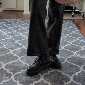 Platform Doc Martens